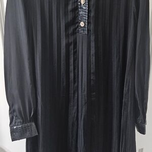 Black Long-Sleeve Pleated Dress